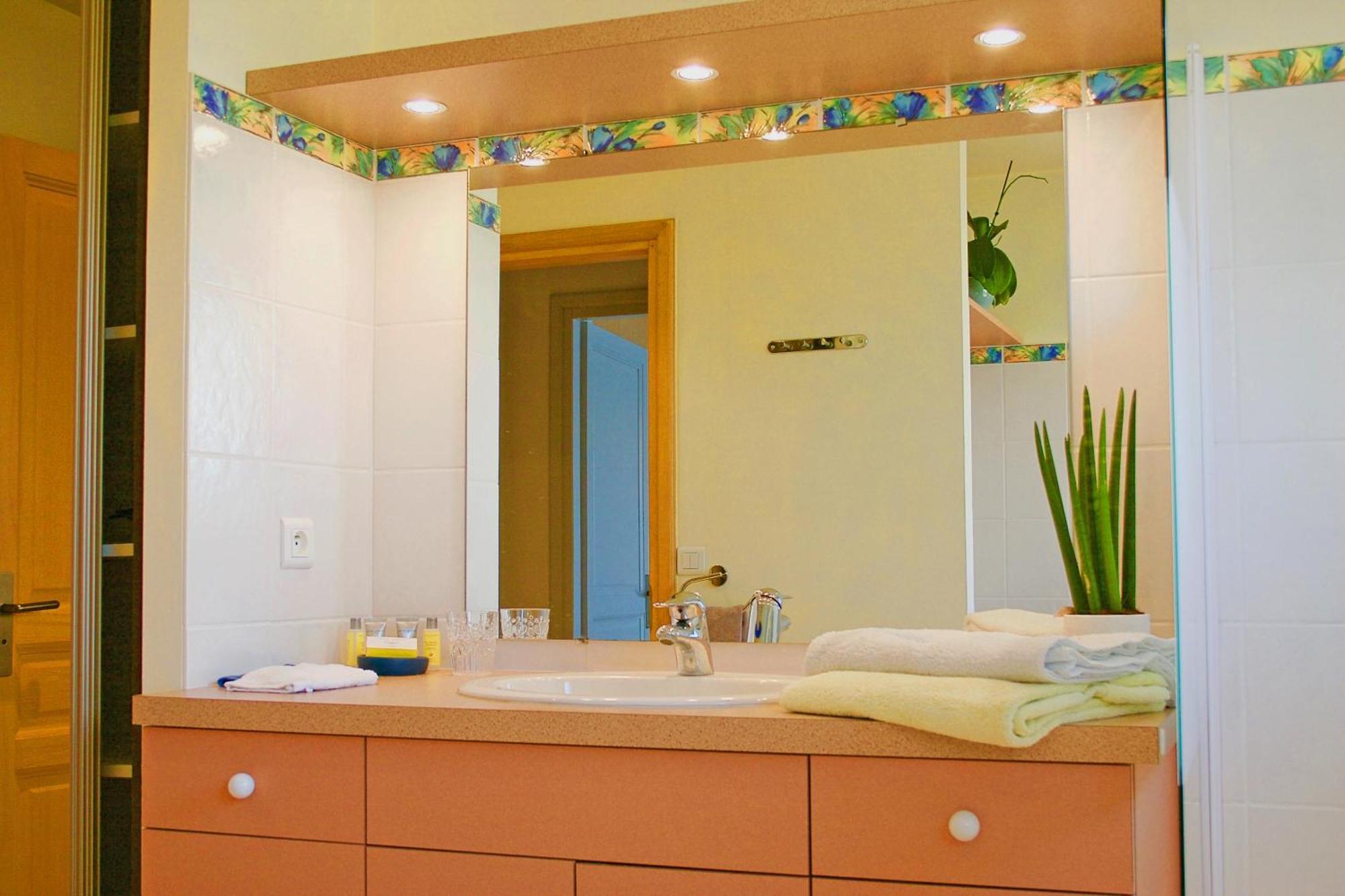 B&b-les Balcons De Maragon Bed & Breakfast